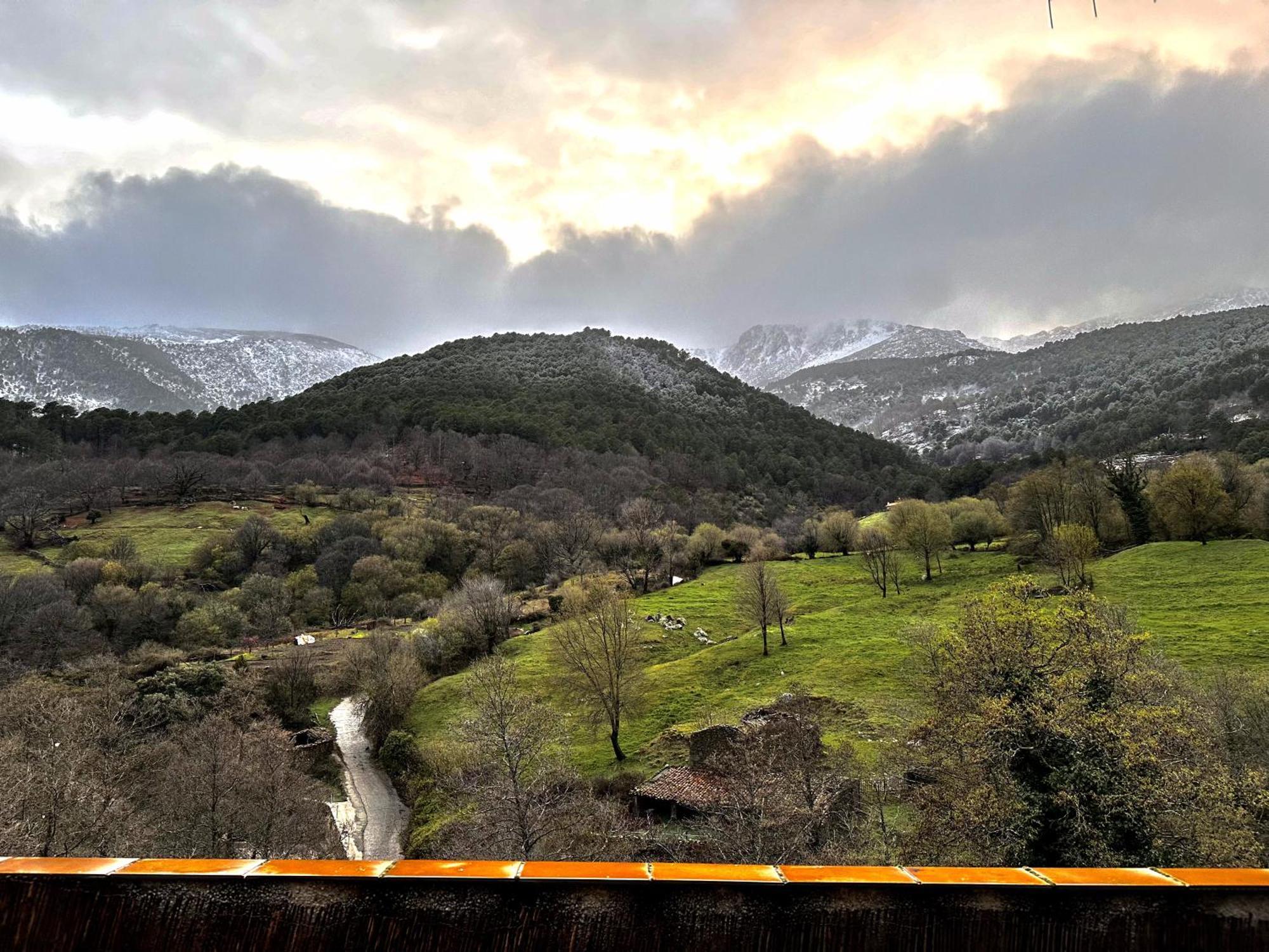 Ferienwohnung Gredos Starlight House Mijares  Exterior foto